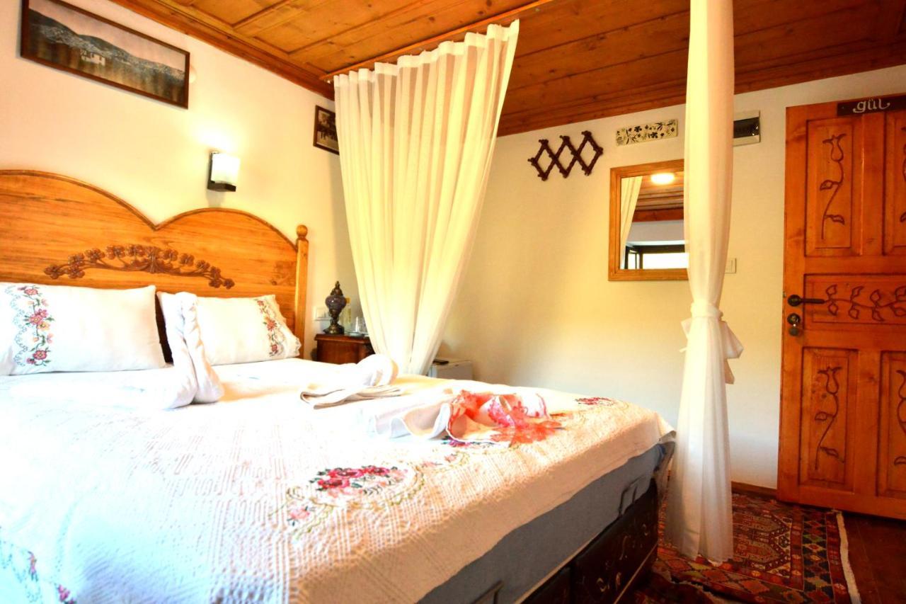 Sirincem Pension Selçuk Bagian luar foto